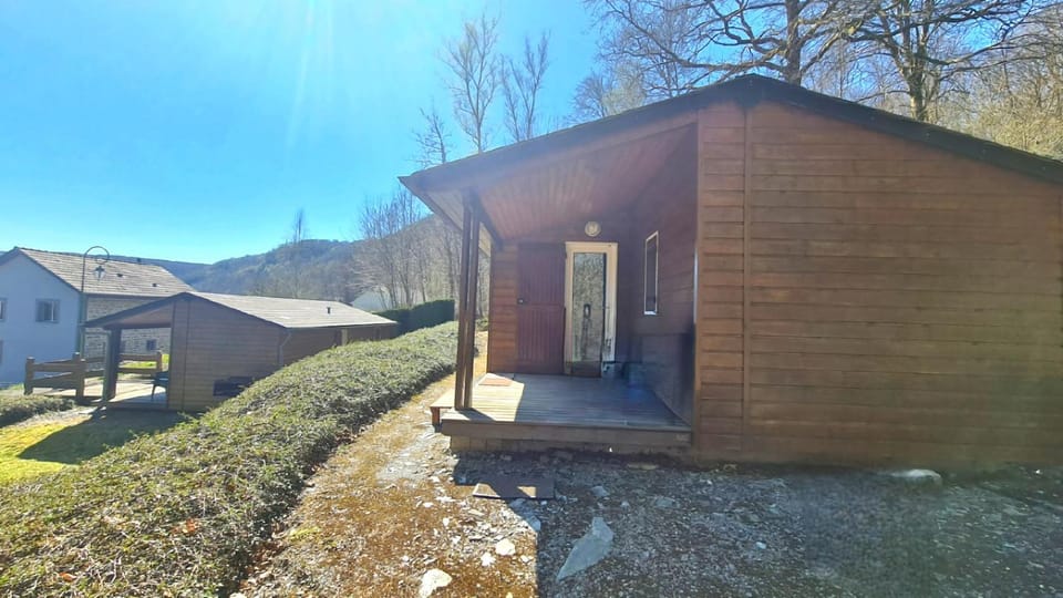 Spring, Natural landscape