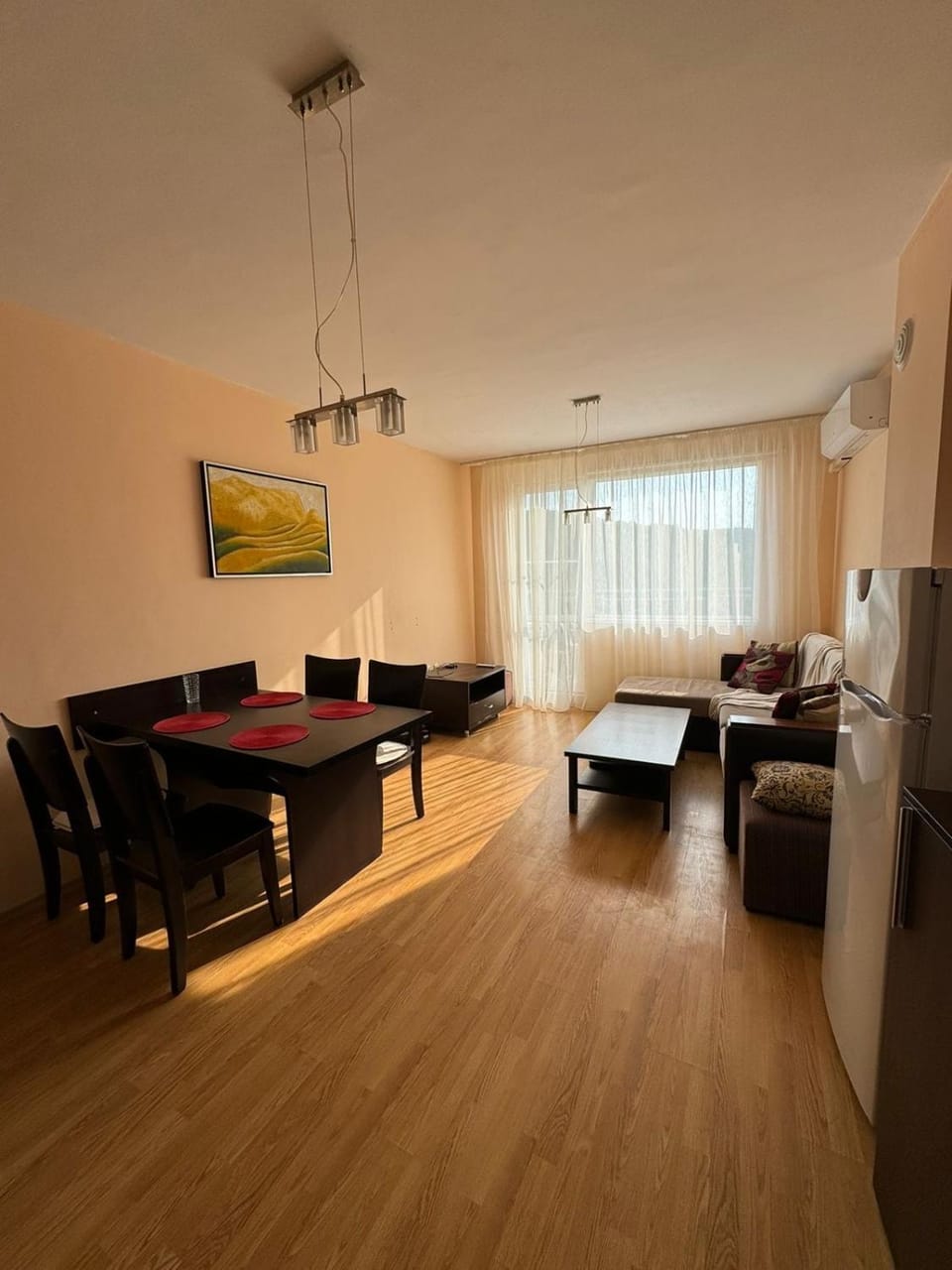TV and multimedia, Living room, Photo of the whole room, Seating area, Dining area, air conditioner