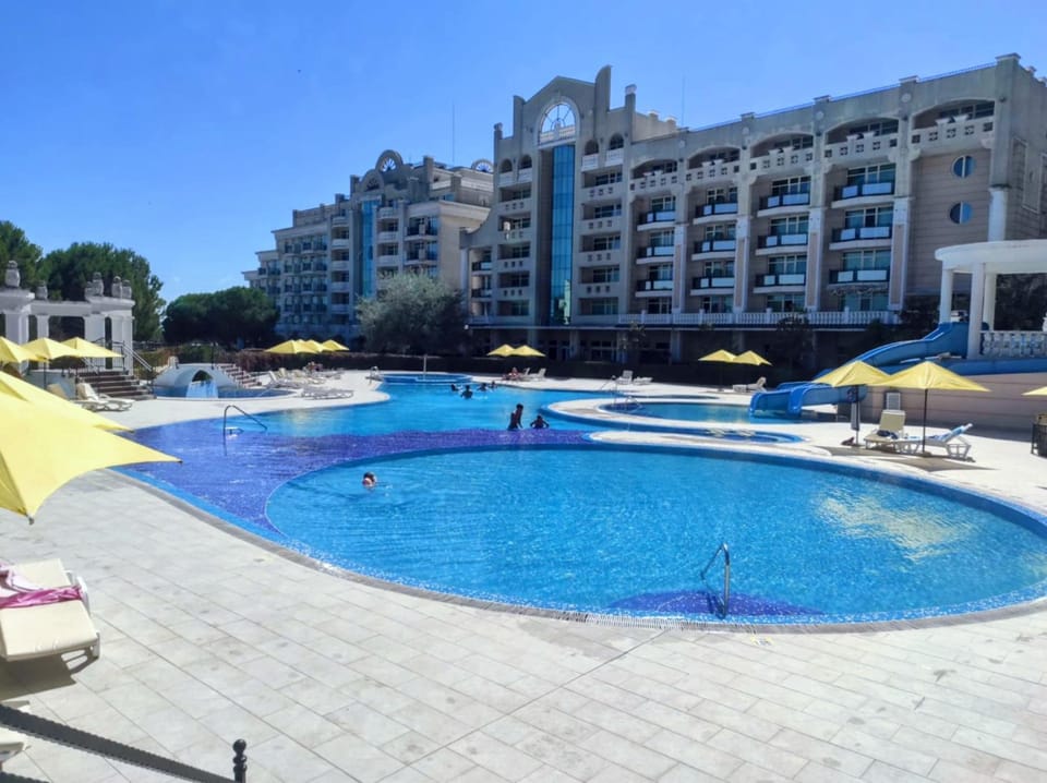 Family luxurious Apartment with sea view Apartment in Pomorie