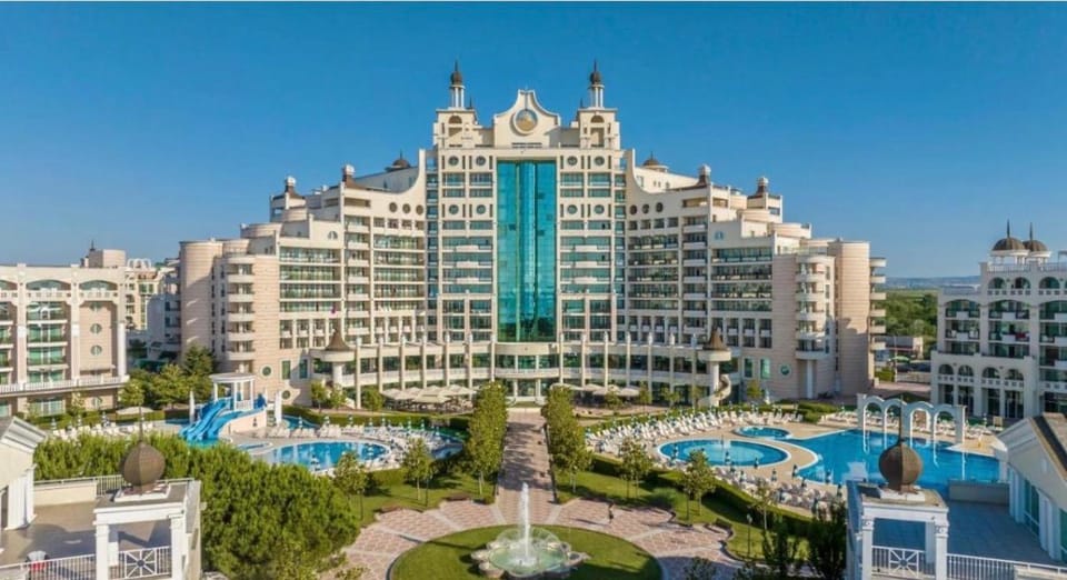 Family luxurious Apartment with sea view Apartment in Pomorie