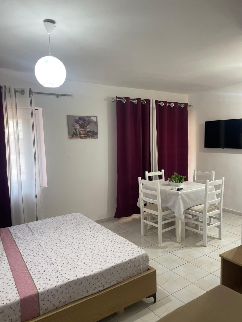 TV and multimedia, Dining area, Bedroom