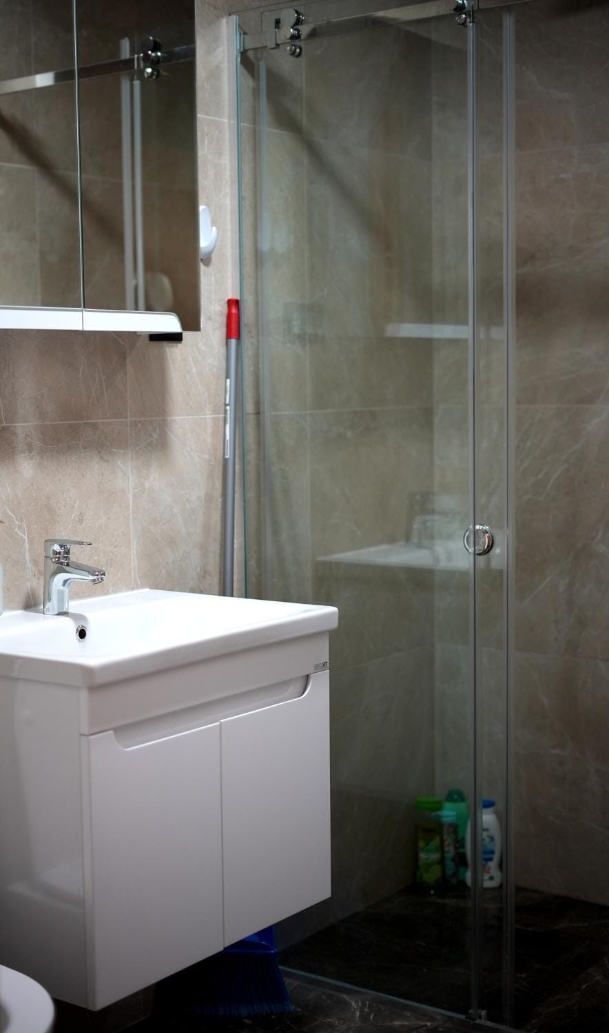 Shower, Bathroom