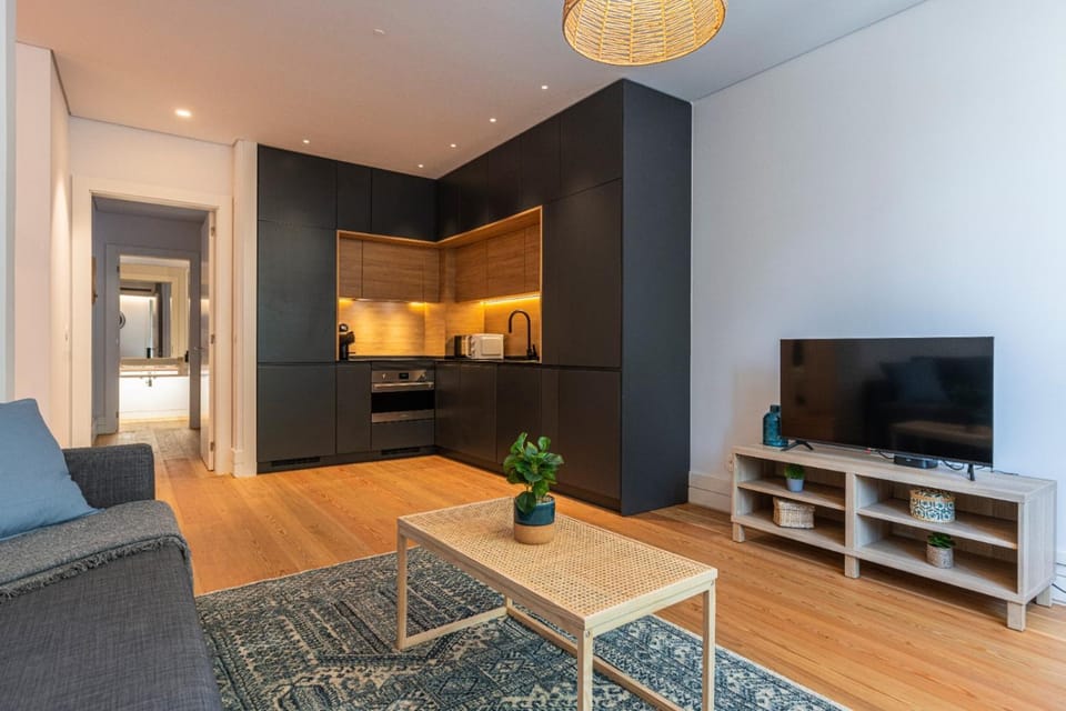 TV and multimedia, Kitchen or kitchenette, Living room