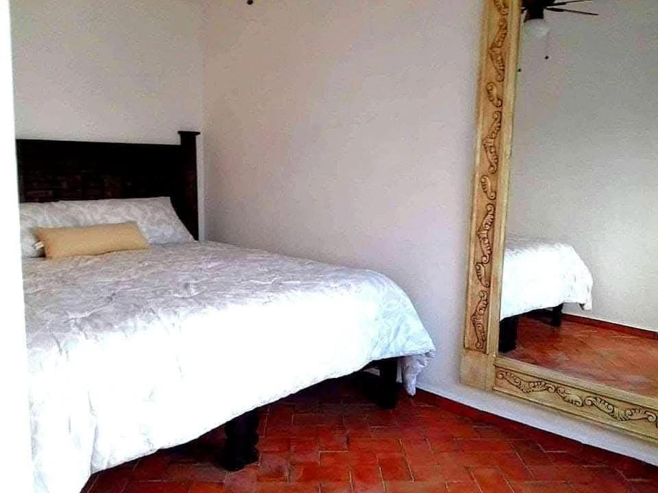 Casa de Campo luciérnaga House in San Miguel de Allende