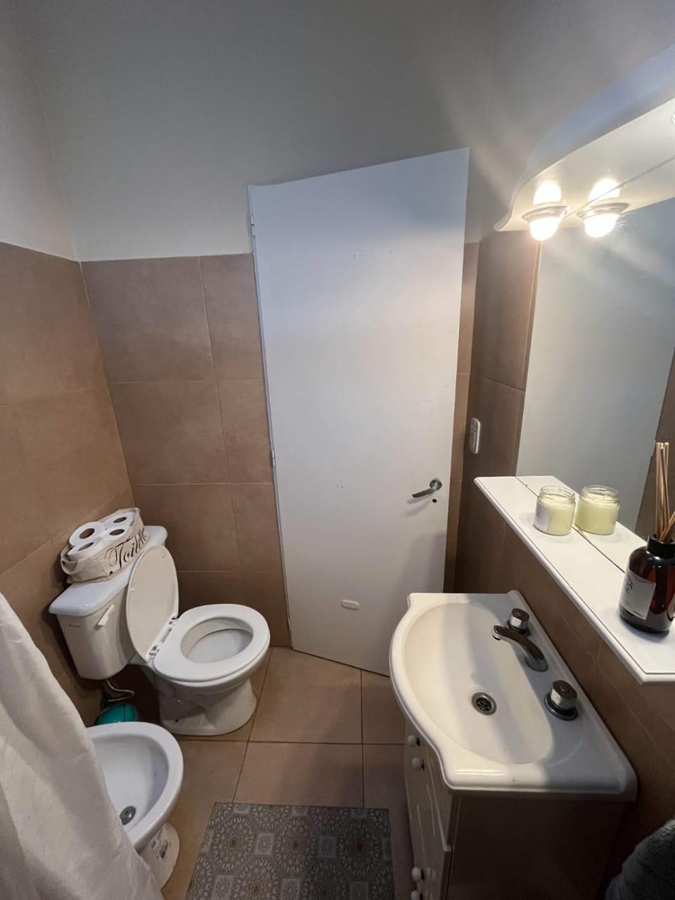 Shower, Toilet, bidet