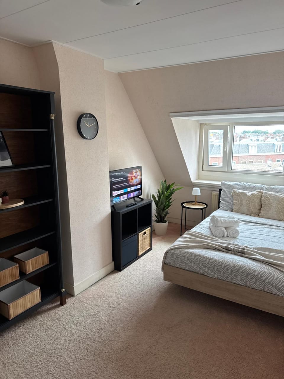 Cosy Rooms by the Beach Bed and Breakfast in The Hague