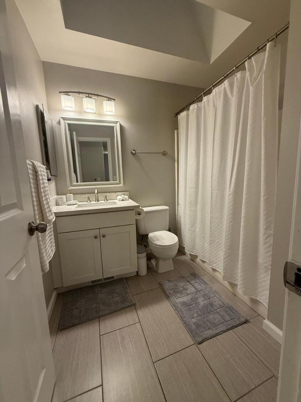 Spacious 5BR Walk to Wild Waves! House in Federal Way