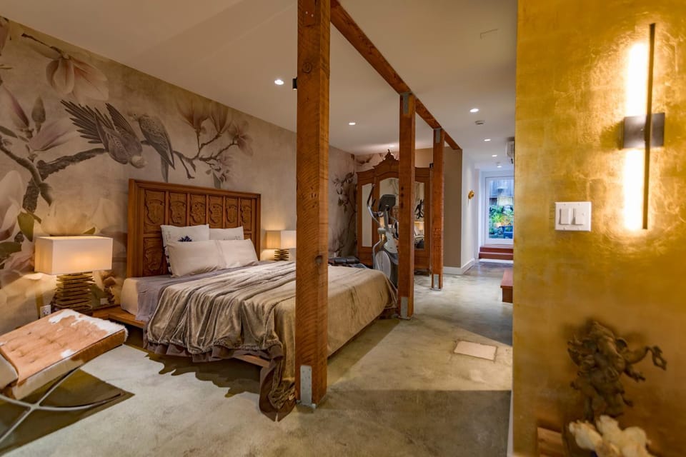 Bed, Garden, Photo of the whole room, Bedroom, towels, wardrobe