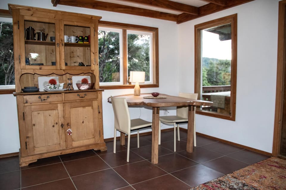 Waiotoi - The Bush Hideaway Chalet in Northland