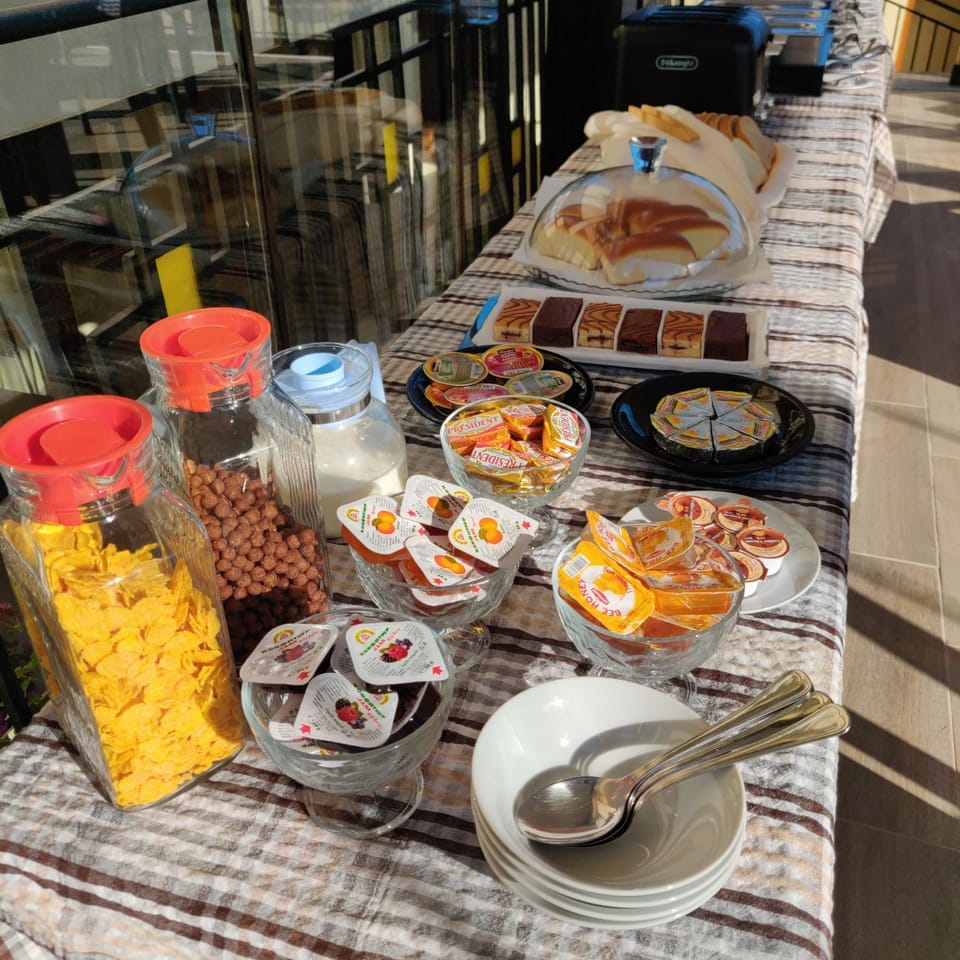 Breakfast