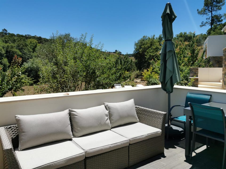 Patio, Balcony/Terrace