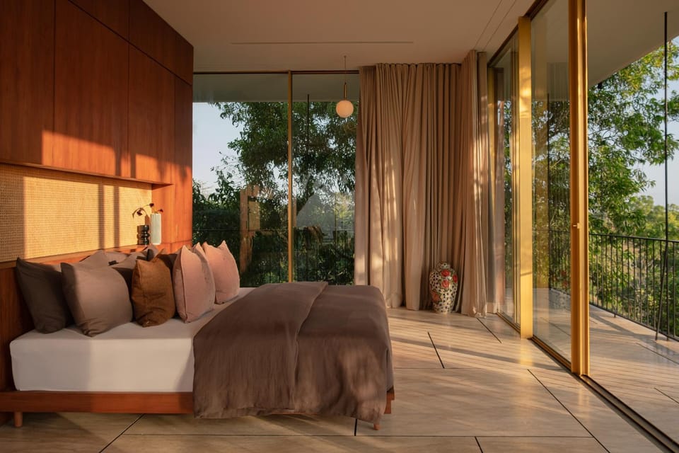Villa Lebar - Hilltop 3 Bedroom Private Home with Vast Ocean and Volcano Views Villa in Bali
