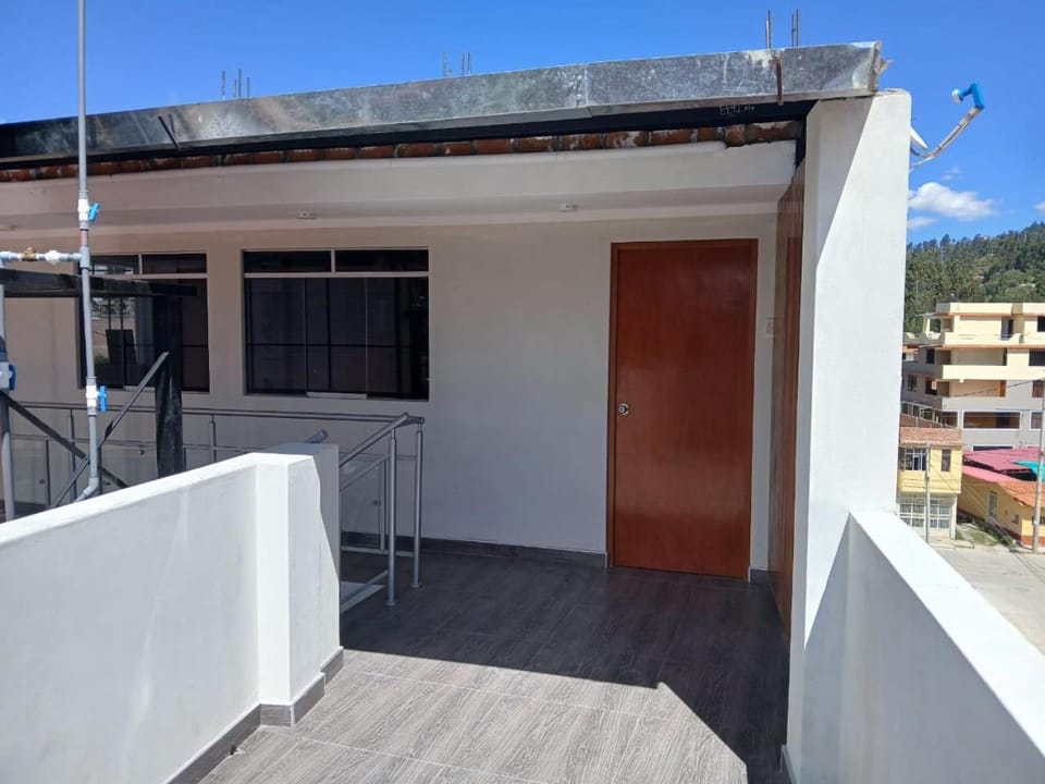Se alquila el 4 y 5 piso de esta casa House in Huaraz