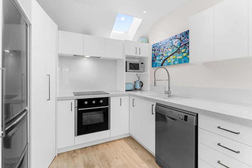 Town & Surf Retreat - Mount Maunganui House in Bay Of Plenty