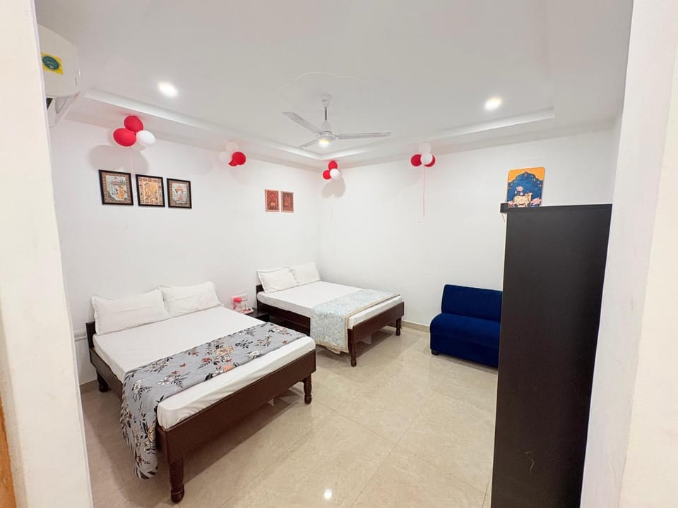 Maa Kushmanda Guest House Bed and Breakfast in Varanasi