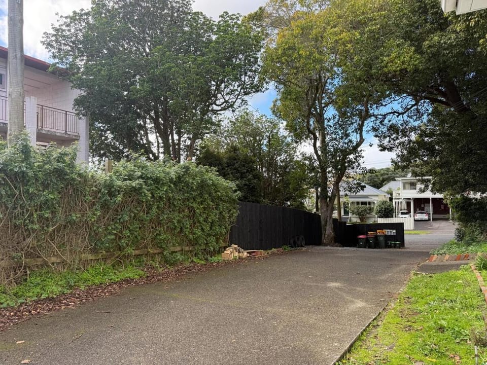 Free Parking,5 minutes to the city, 20 minutes to the airport, a single-story villa of more than 1,000 square meters in a prime location,Villa Villa in Auckland
