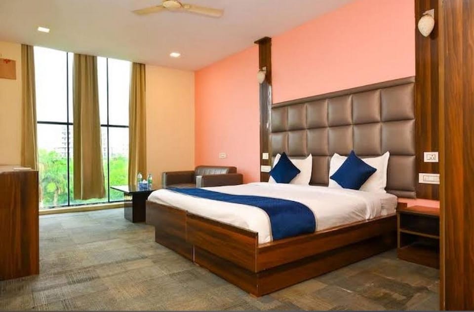PLAY RIVERIA VALLEY RESORT Greater Noida Hotel in Haryana