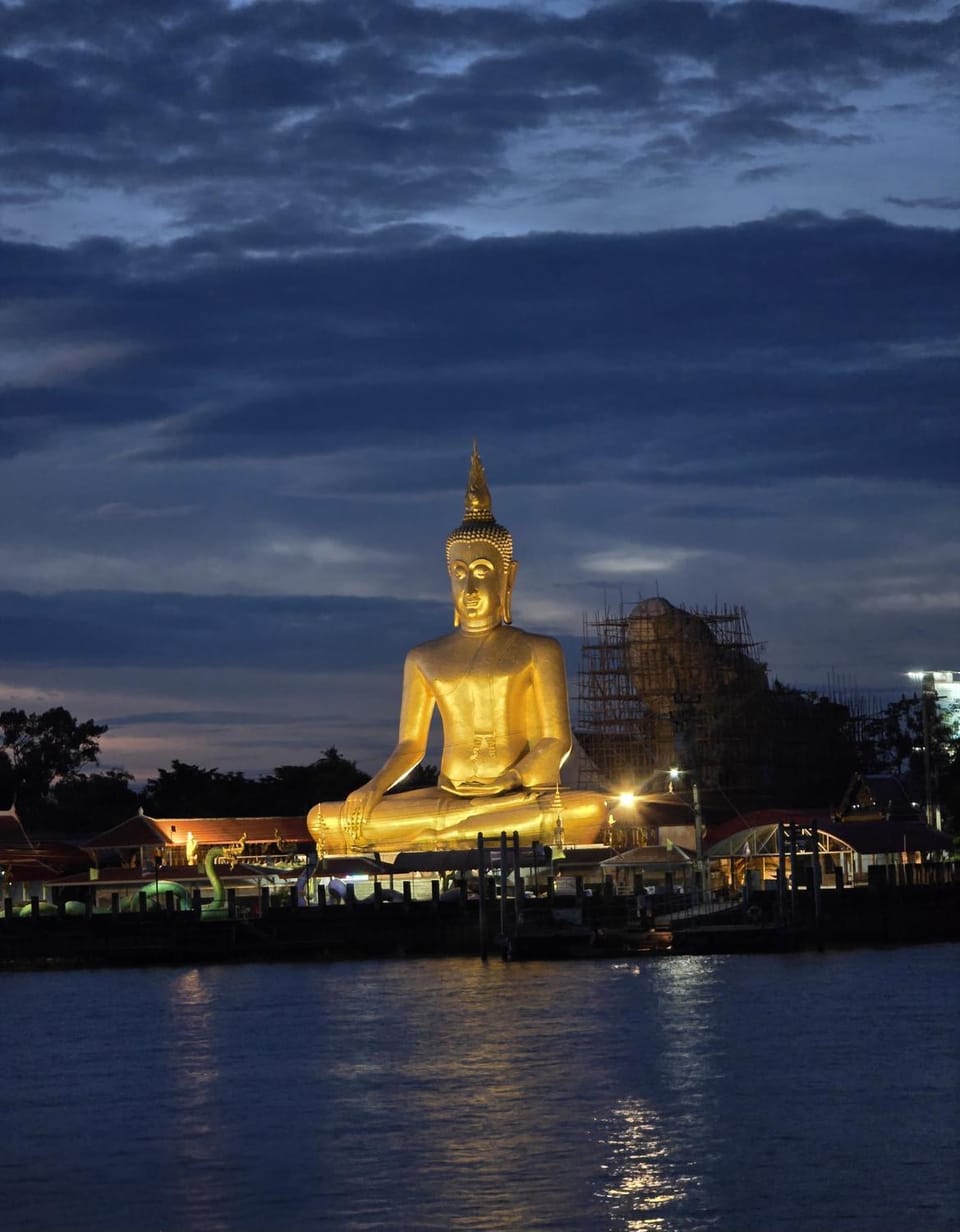 Nearby landmark, Night, Natural landscape, River view