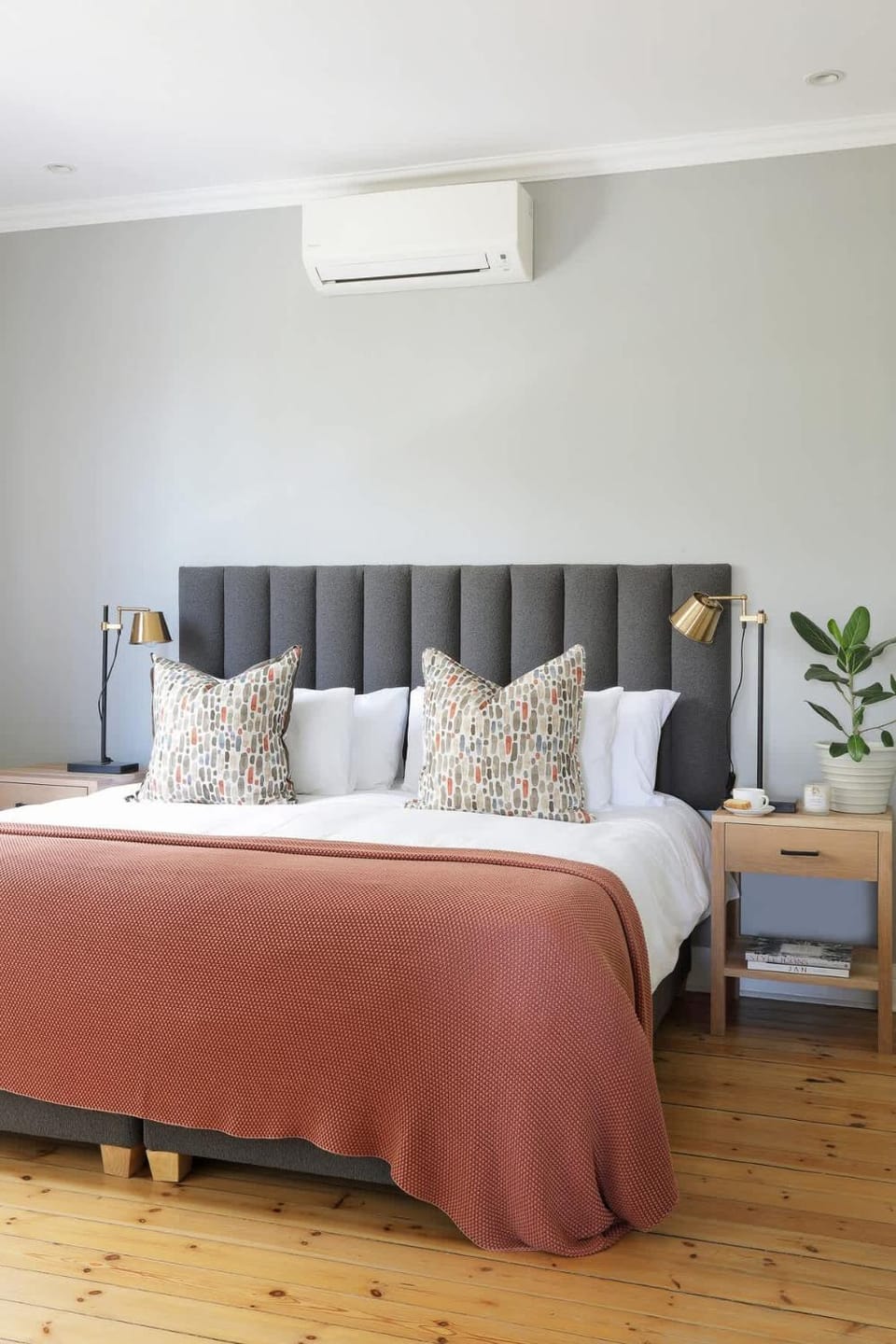 Stylish Green Point Apartment with Pool Access Apartment in Cape Town