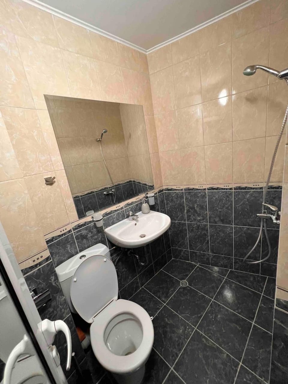 Shower, Toilet, Bathroom