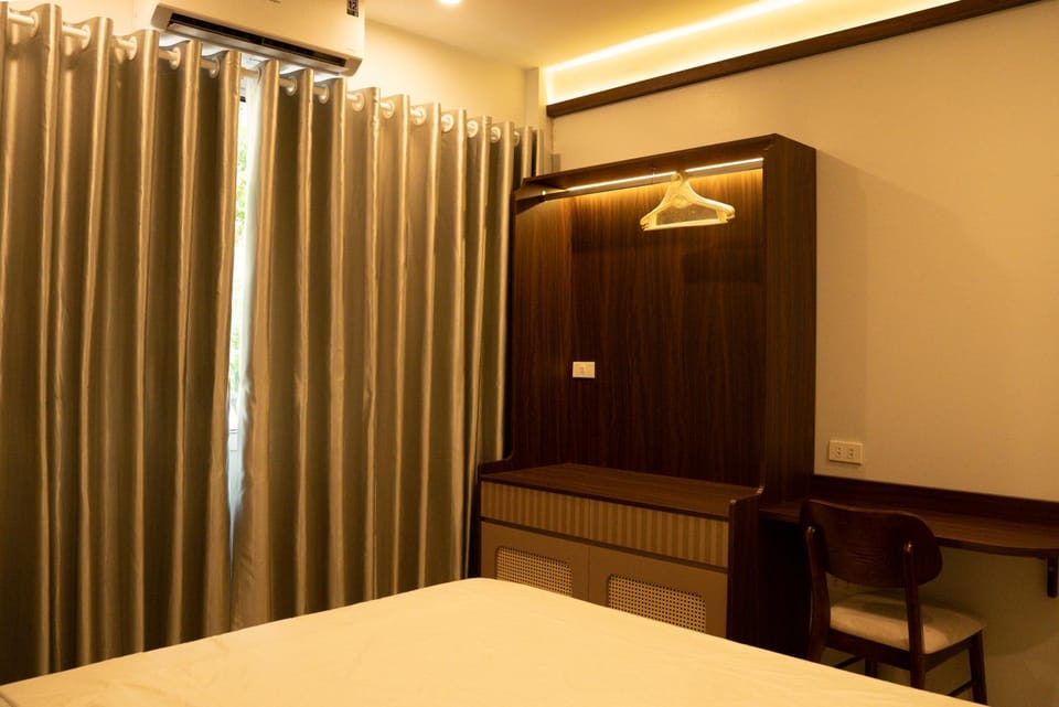 Bed, Bedroom, wardrobe