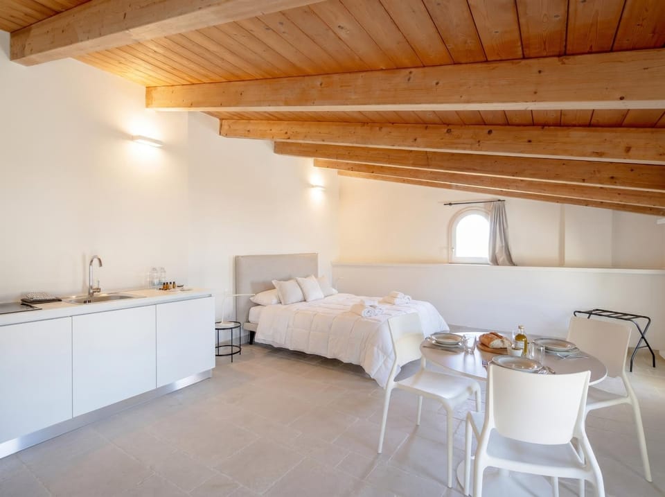 Palazzo della Torre 204 – Terrace Sea View Suite Apartment in Bari