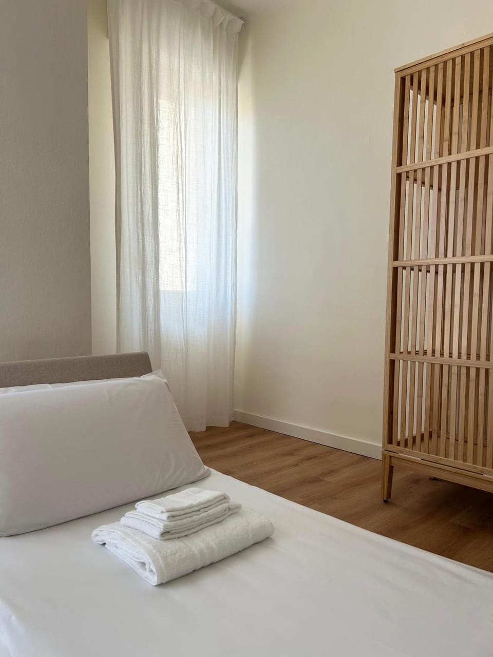 Bed, Bedroom, wardrobe
