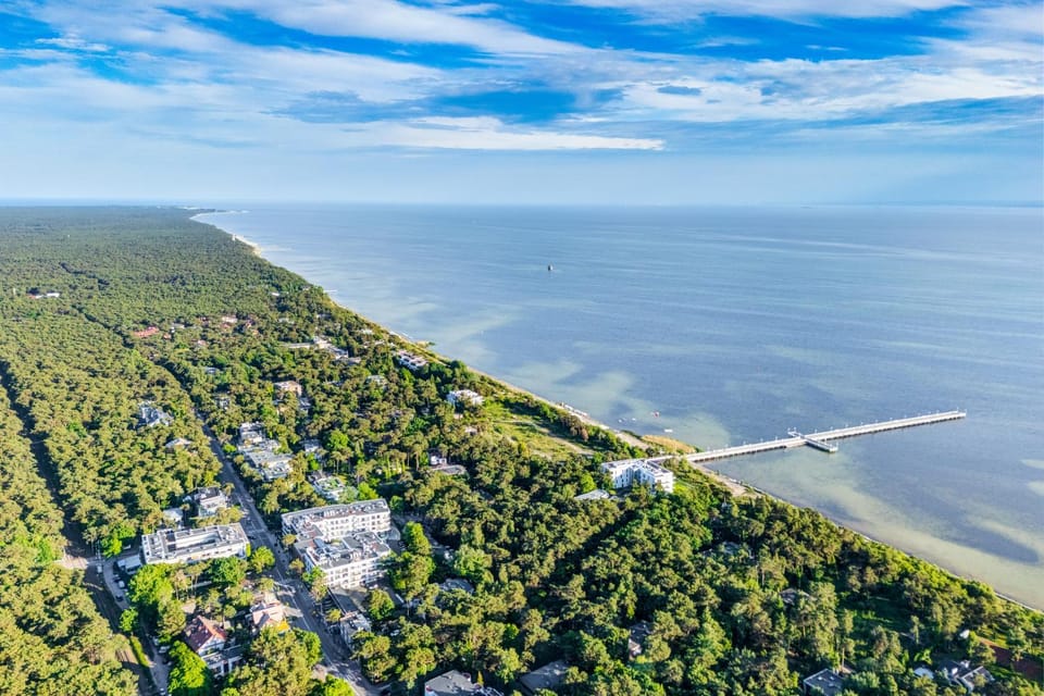 Nearby landmark, Neighbourhood, Natural landscape, Bird's eye view, Beach, City view, Sea view