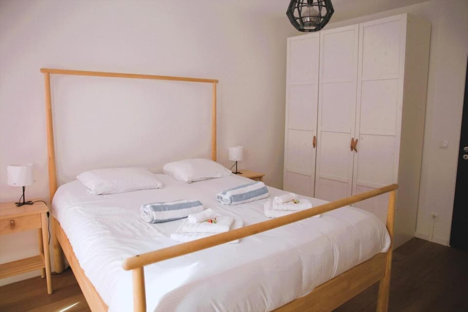 Modern & Sunny 1BR Apartment with swimming pool Apartment in Luxembourg