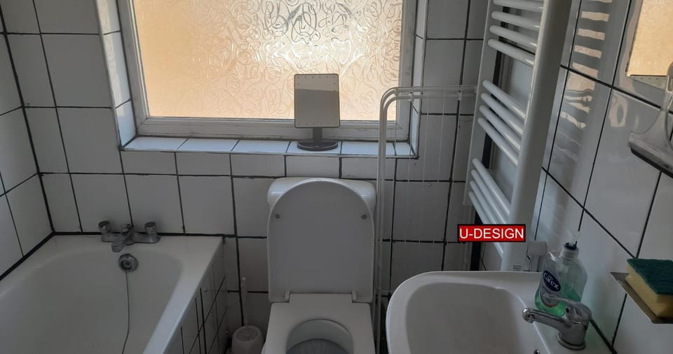 Shower, Toilet, Bathroom, Bath