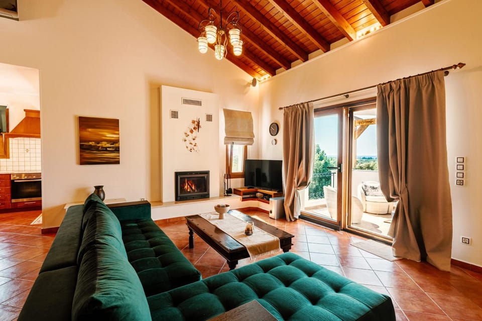 Ostria villa House in Samos, Greece