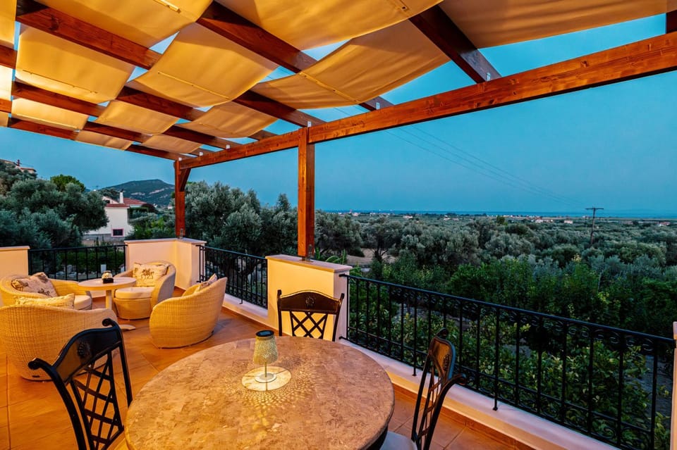 Ostria villa House in Samos, Greece