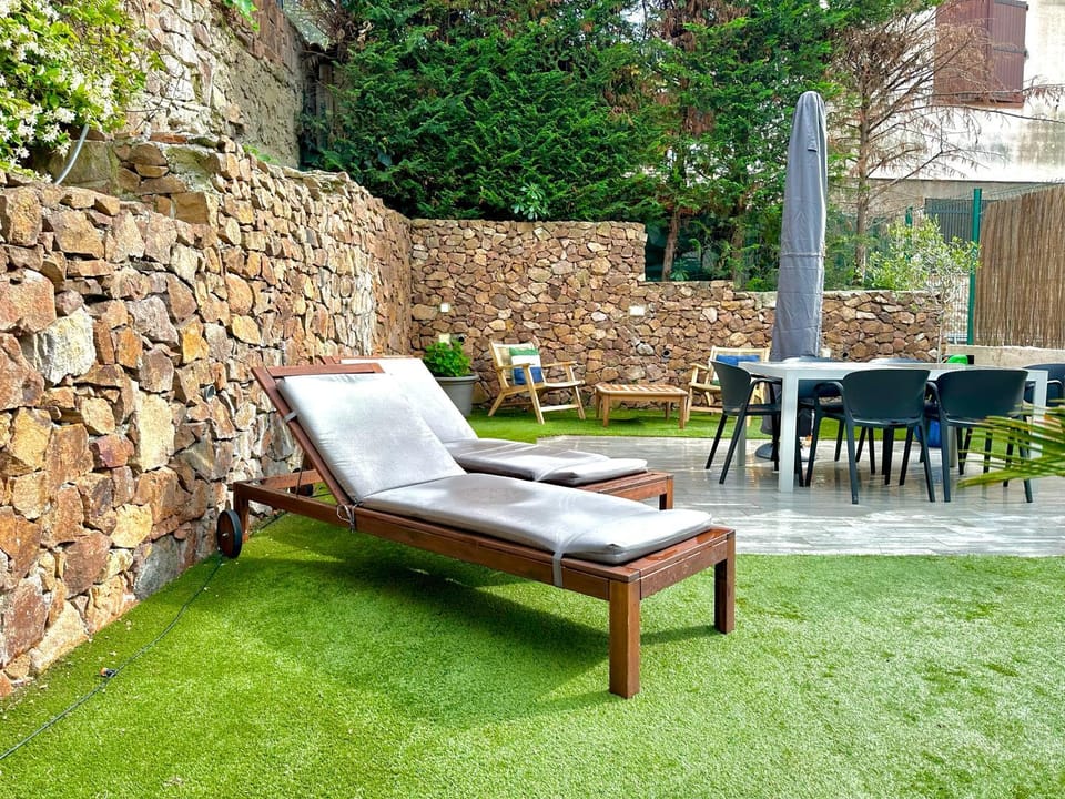 Garden, Balcony/Terrace