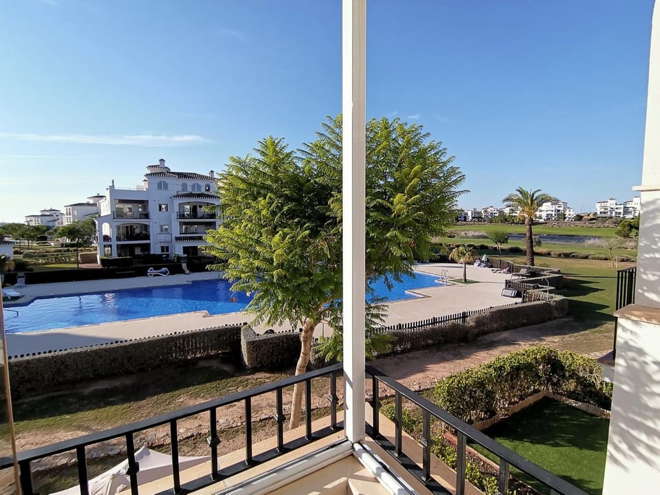 Balcony/Terrace, Pool view