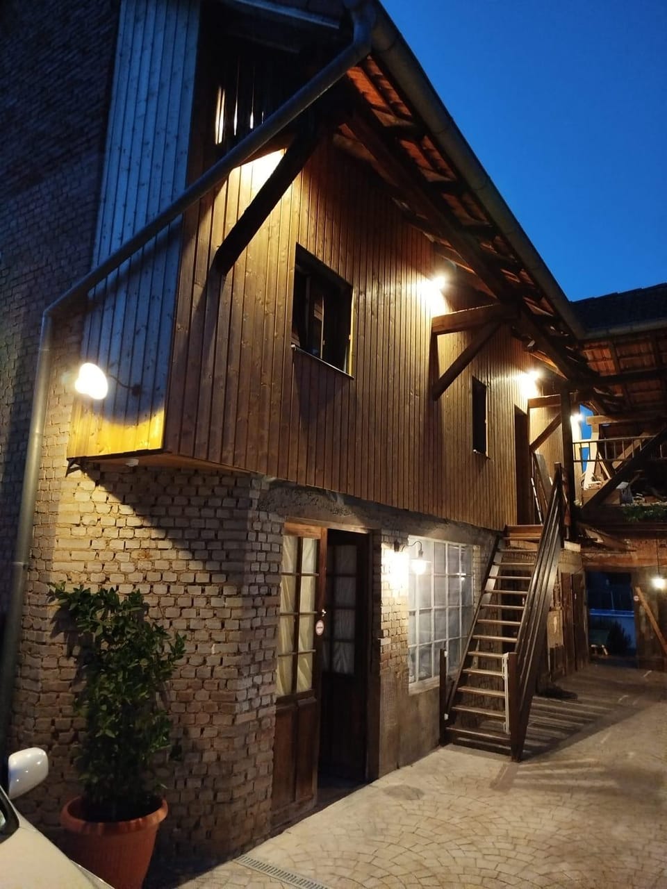 Property building, Facade/entrance