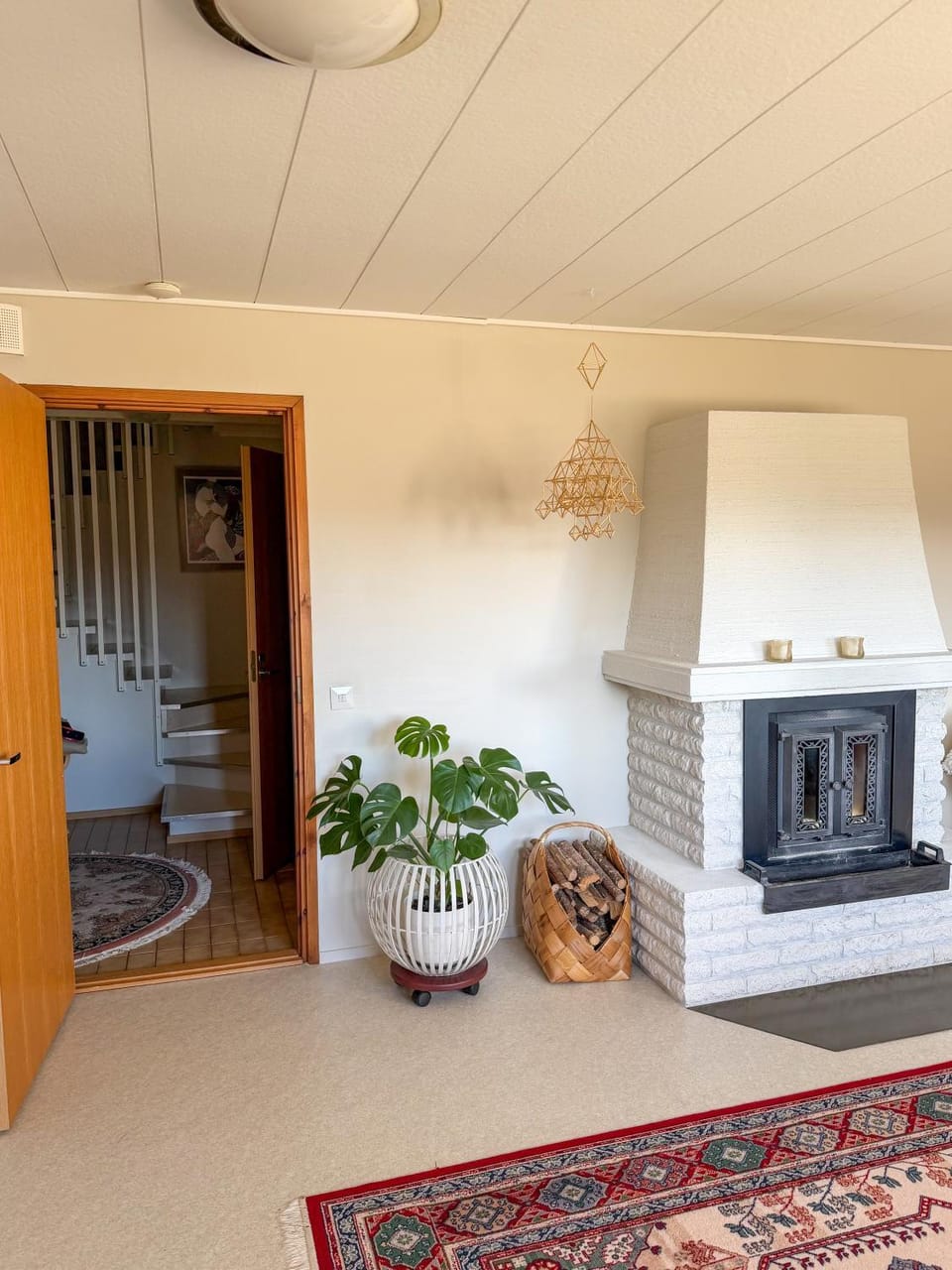 Villa Palmu in Nakkila, riverside home, 15 mins from Pori Apartment in Finland