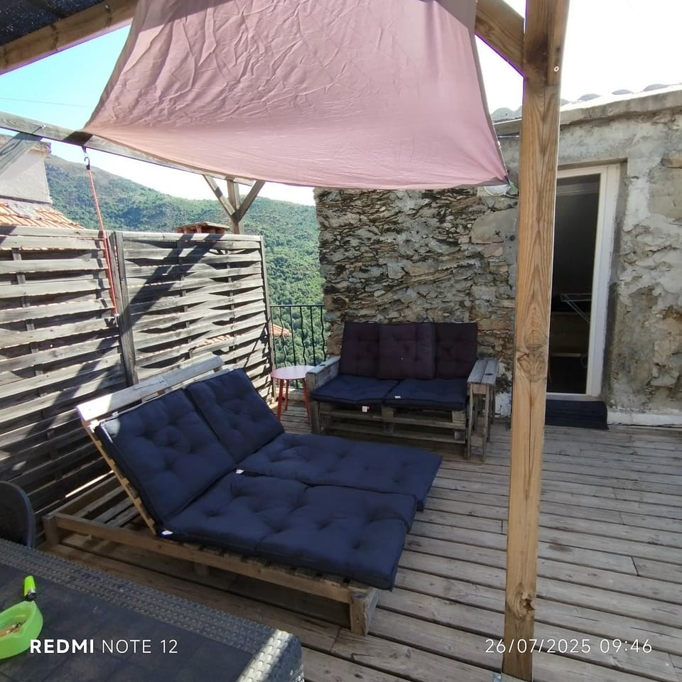 Vue sur les montagnes Corses House in Corsica