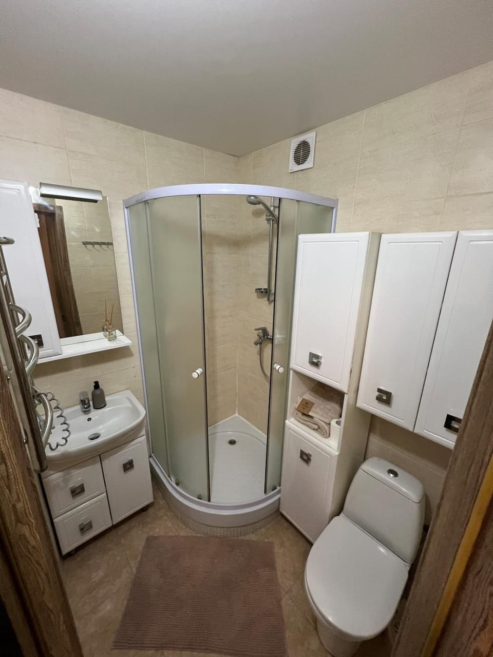 Shower, Toilet, Bathroom