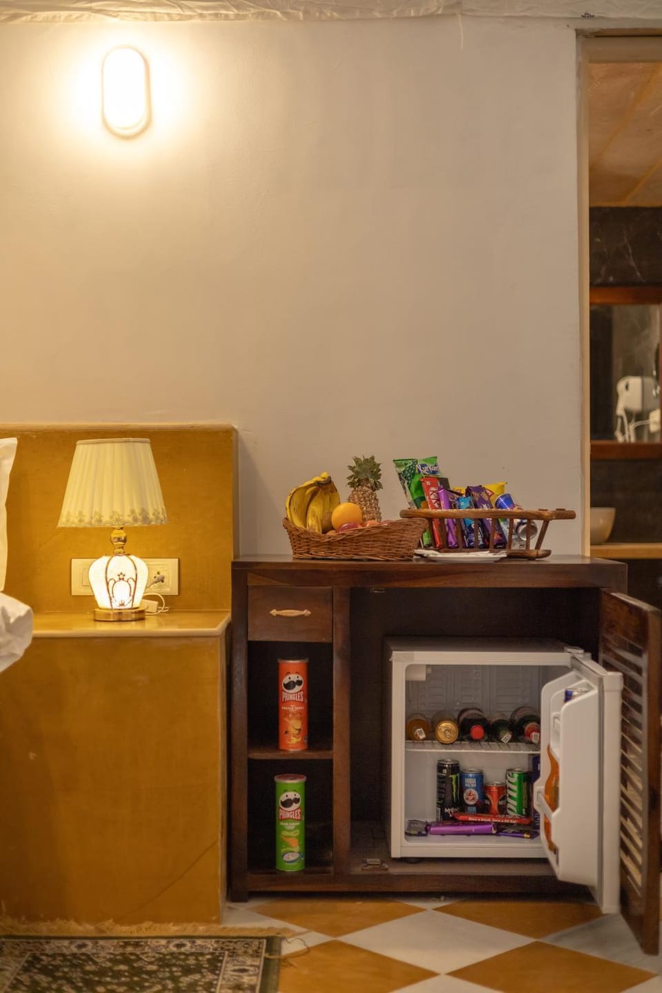 Food and drinks, Food and drinks