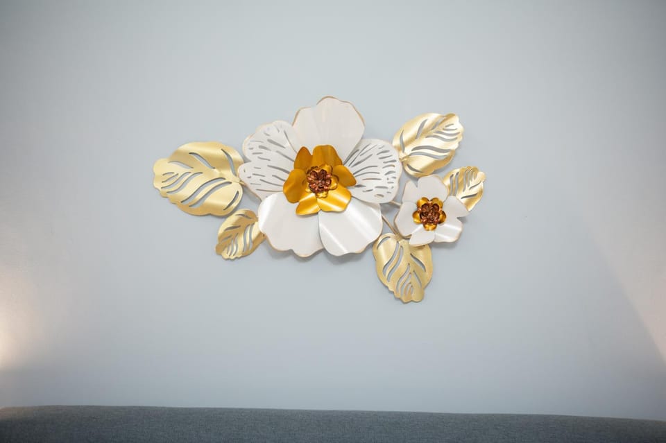 Bed, Decorative detail, Bedroom