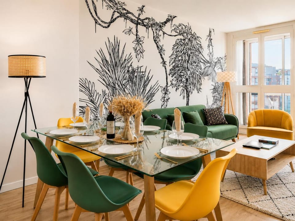 Grand appartement 10 pers, Ventilateur, 5 chambres & Parking gratuit Apartment in Angers