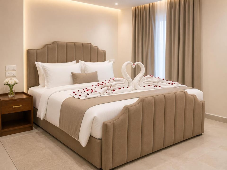 Bed, Photo of the whole room, Bedroom