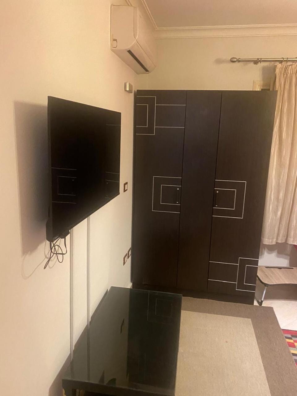 TV and multimedia, wardrobe
