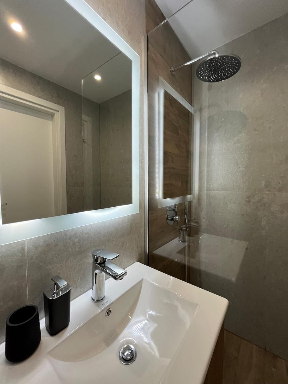 A1 Tsimiski Apartment in Thessaloniki