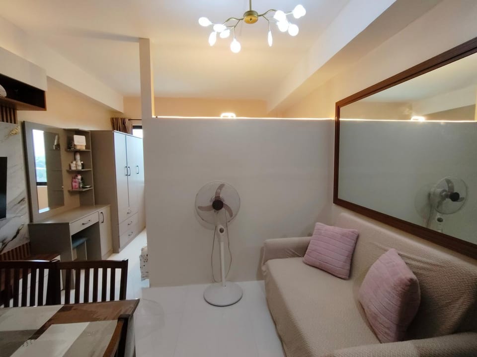 Living room, Dining area, wardrobe