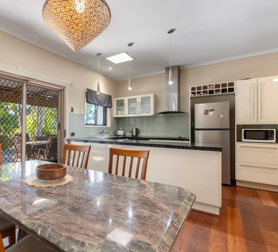 Classy Resort Feel Home House in Brisbane