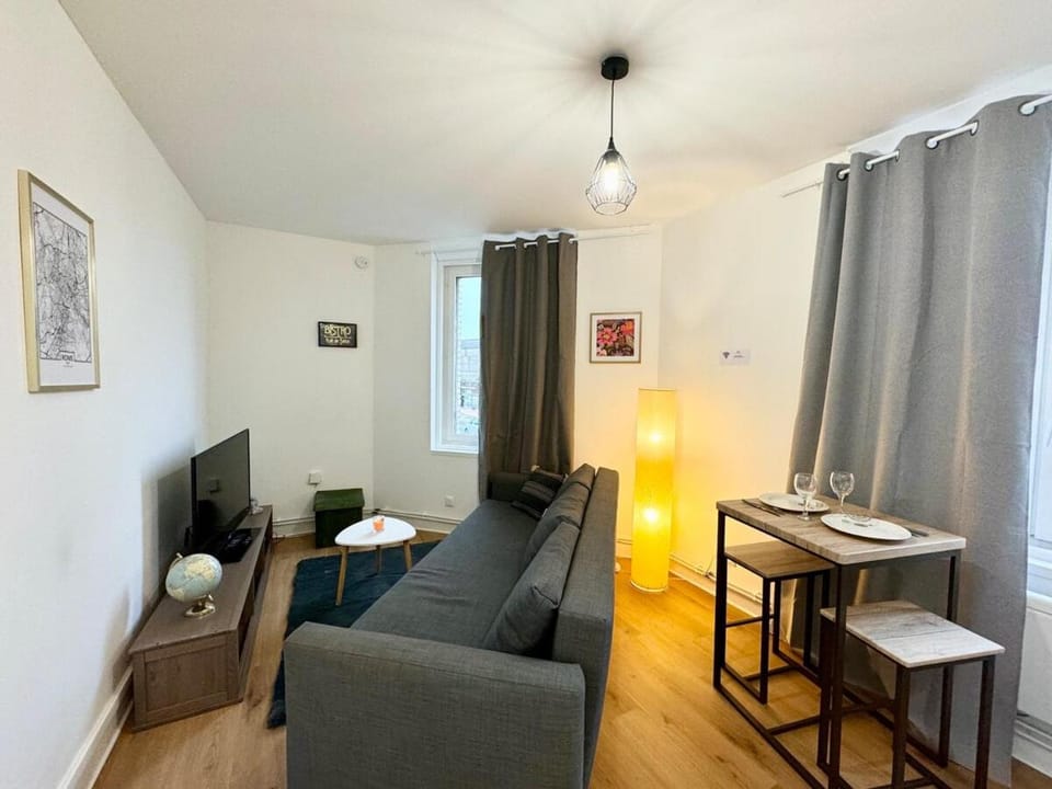 KAB'3 - Close to train station Apartment in Calais