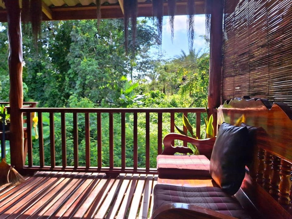 Day, Garden, View (from property/room), Balcony/Terrace, Seating area, Garden view