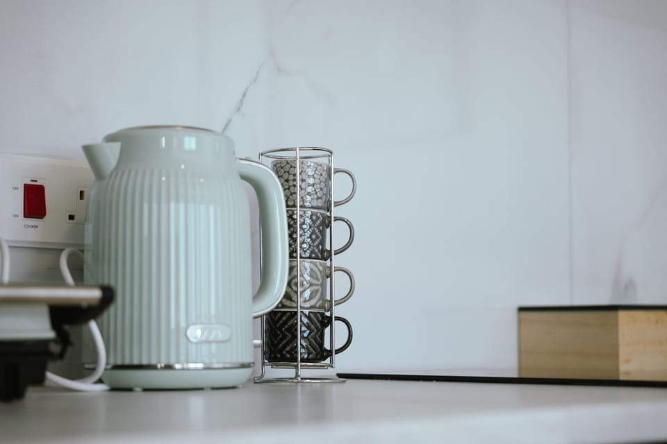 Coffee/tea facilities, Kitchen or kitchenette