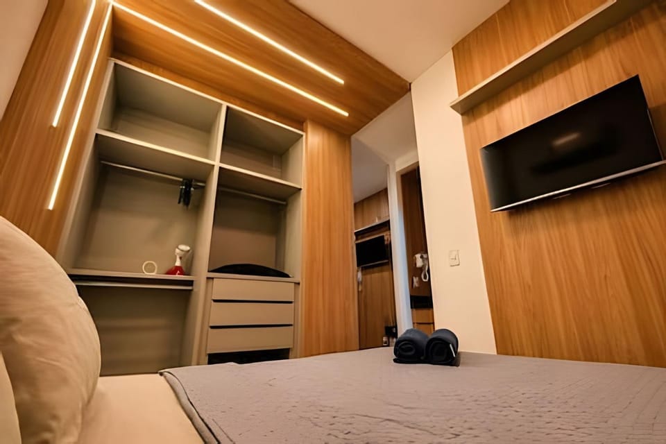 TV and multimedia, Photo of the whole room, wardrobe